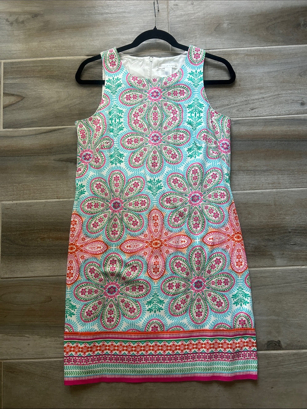 London Times Multicolor Sleeveless Floral Shift Dress